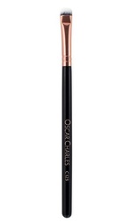 Smudger Makeup Brush By Oscar Charles Beauty